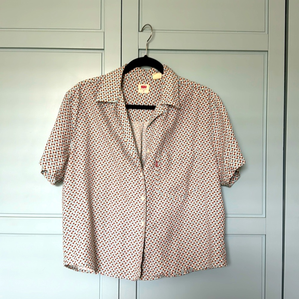 Levi’s button up - Picture 3 of 4